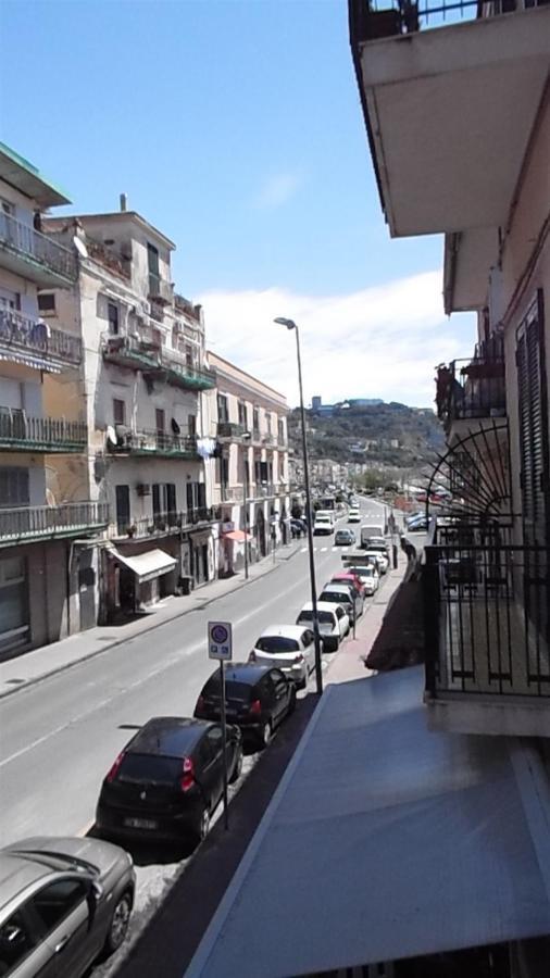 Valerio'S Flat Apartment Pozzuoli Exterior photo